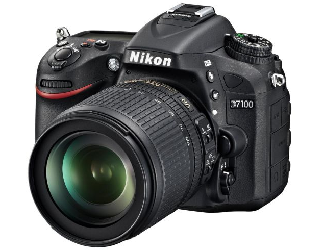 Nikon D7100 Spiegelreflexkamera mit AF-S DX 18-105mm Objektiv für nur 799,- Euro inkl. Versand