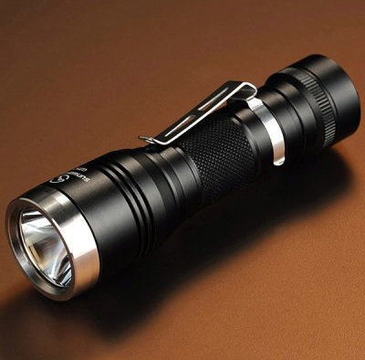 Sunwayman G25C Cree XM L2 U2 LED-Taschenlampe mit 1.000 Lumen für nur 21,57 Euro inkl. Versand