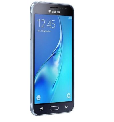 BASE Light Tarif mit Allnet-Flat und 2 GB LTE Flat + Samsung Galaxy J3 Smartphone für monatlich nur 9,99 Euro