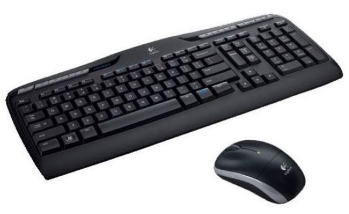 Logitech MK330 Kabellose Maus-Tastaturkombination für nur 19,90 Euro