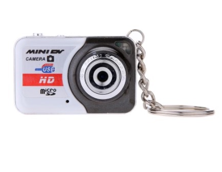 X6 Mini Camcorder mir 1280 x 1024 Pixel Auflösung für 5,99 Euro