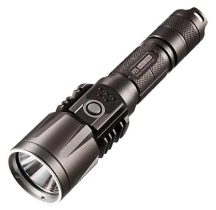 Nitecore P25 LED Taschenlampe mit 860 Lumen für nur 33,84 Euro inkl. Versand (statt 84,- Euro)