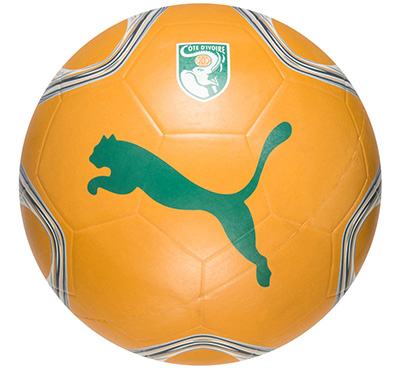 PUMA Ball V5.10 Fußball im Elfenbeinküsten-Design für nur 8,39 Euro inkl. Versand