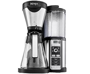 NINJA CF060EU Kaffeemaschine (Filterkaffee, 1.775 W, Schwarz/Silber) inkl. Tassen ab 42,99€ (statt 69€)