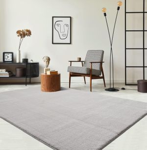 the carpet Relax Moderner Flauschiger Kurzflor Teppich für nur 69,99€