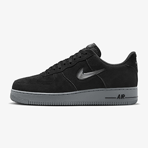 Nike Air Force 1 Herren Schuhe (38,5-47,5) für nur 77,99€ (statt 97€)