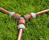 Gardena Abzweig-Satz für 13 mm (1/2 Zoll)- und 15 mm (5/8 Zoll)-Wasserschläuche für nur 11,66€ bei Prime inkl. Versand