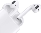 Apple AirPods mit kabelgebundenem Ladecase (2. Generation) für nur 105€ inkl. Versand (statt 149€)