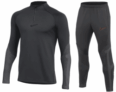 Nike Strike 22 Trainingsanzug in Schwarz für 43,98€ (statt 52€)