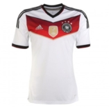 ABGELAUFEN! DFB Weltmeister-Trikot mit 4 Sternen für nur 48,68 Euro inkl. Versand – Auswärtstrikot 55,18 Euro