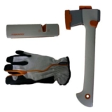Fis­kars White Axe Set Li­mi­ted Edi­ti­on (Uni­ver­sa­laxt mit Xsharp Axt- und Messerschärfer + Hand­schu­he) für 34,90 Euro