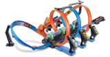 Hot Wheels FTB65 – ​Korkenzieher-Crash-Trackset mit motorisierten Beschleunigern für 65,19€