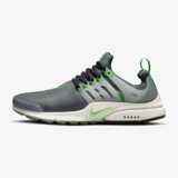 Nike Air Presto Premium Herrenschuhe (36-48) für 80,97€ (statt 135€)