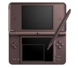 [EBAY SONNTAGSBESCHERUNG] Nintendo DSi XL Spielekonsole in bordeauxrot oder dunkelbraun für je nur 119,- Euro inkl. Versand
