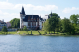Travelcircus: 2 Nächte Klink an der Müritz im Schlosshotel (89% HolidayCheck) inkl. Frühstück schon ab 89€ (statt 116€) p.P.